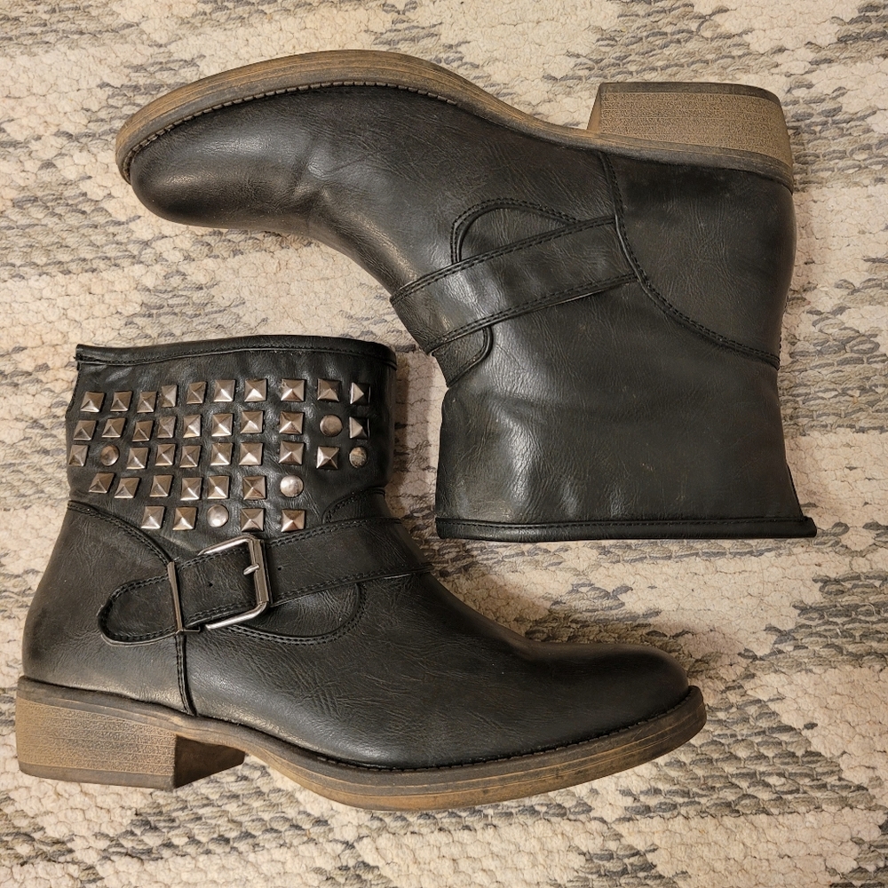 MIA Attitude black ankle boots with silver studs 9
